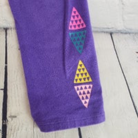 5/$30 🍭 Circo Girls 5T Triangle Top & Bottom - Picture 4 of 6